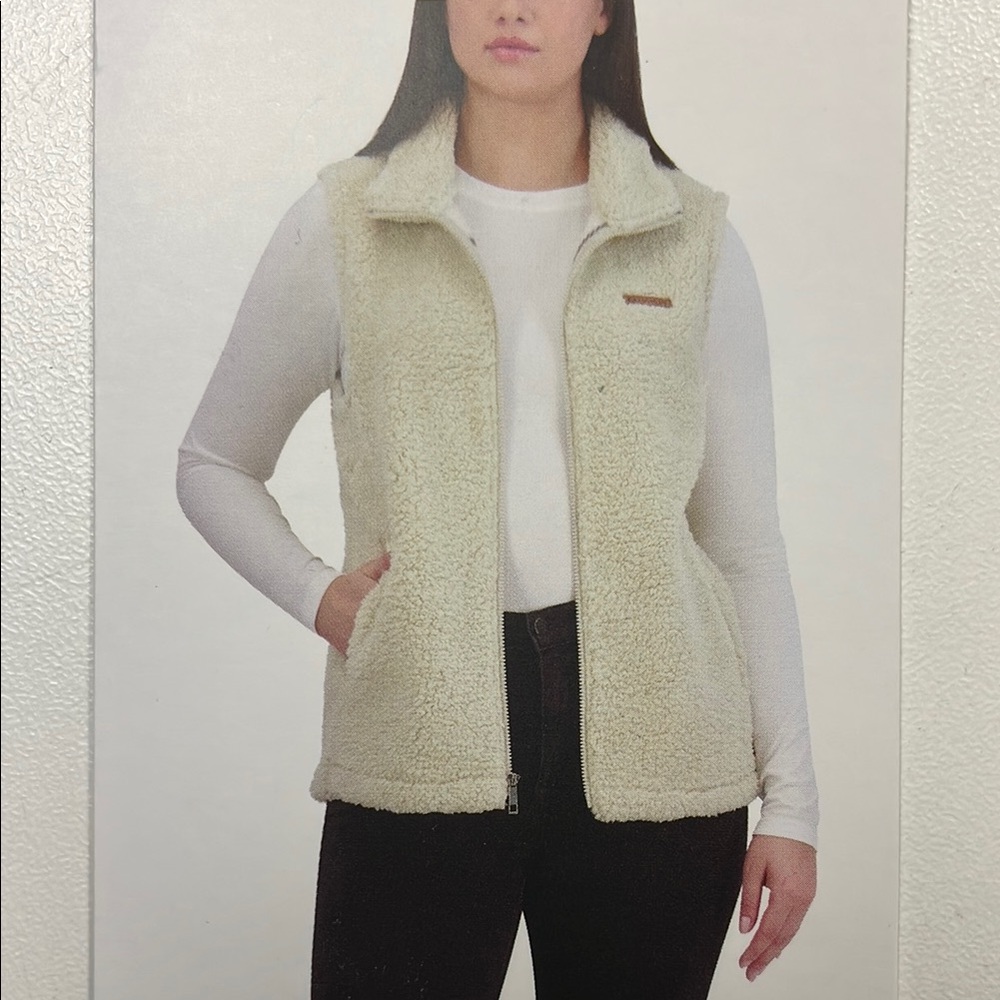 NWT  SAGE Collection Fleece Vest with two side pockets, Size L